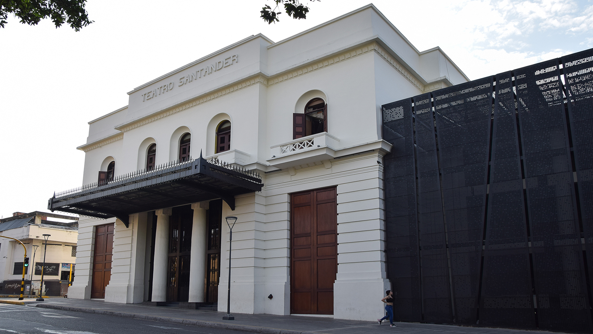 Conozca la increíble restauración del Teatro Santander